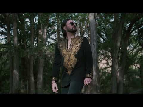 Alfred Beck, Tony Dark Eyes, Alexia Langis - Earth (Official Video)