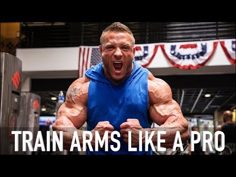 Brad Rowe trains Arms 9 days out from Chicago Pro
