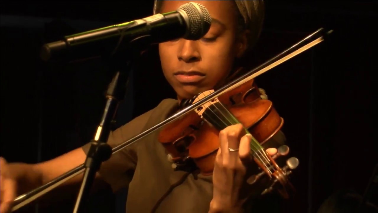 Hire Versatile Violinist/SingerSongwriter Violinist in Los Angeles