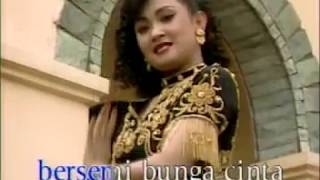 Download lagu Seruling Cinta (ITJE TRISNAWATI) Karya Muchtar B mp3