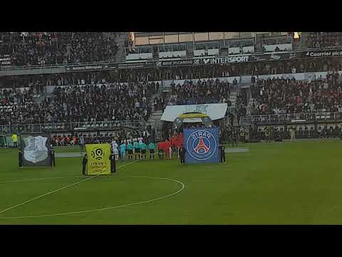 Amiens SC - PSG 2017-2018 Entrée des joueurs