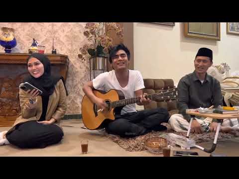 VERSI LENGKAP !!! CHARLY ST 12 NYANYI DI DEPAN ISTRI