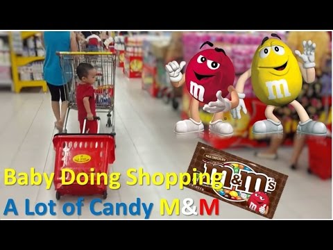 BABY DOING SHOPPING | Part 4 | A Lot Of Candy M&M,киндер сюрприз, m&m's with Family Fun by HT BabyTV