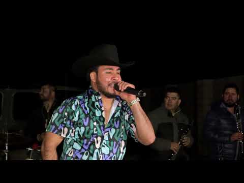 A Punta De Balazos - EL ABOYTES Y Su Carril Izquierdo