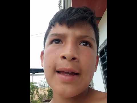jugando fútbol en tarqui Huila