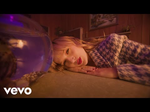 Gretta Ray - Love Me Right (Official Video)