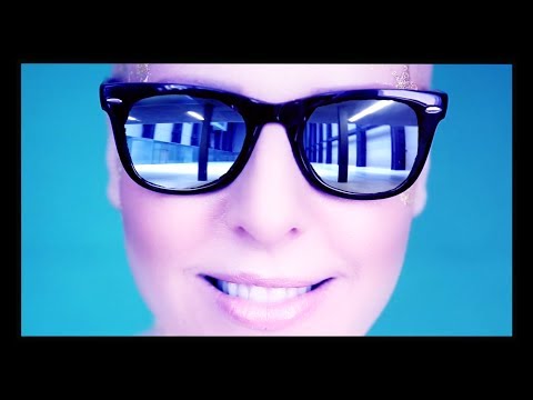 Nell Bryden - Wayfarer [Official video]