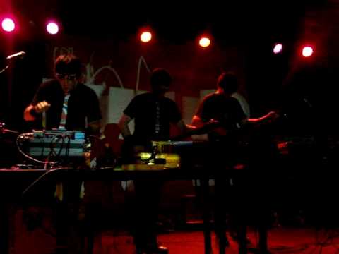 The Pinker Tones - Karma Hunters