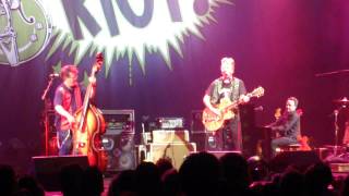 Brian Setzer's Rockabilly Riot - Put Your Cat Clothes On - Paris Le Grand Rex - June 28 2011