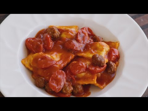 Gli agnolotti al pomodoro | Cucina in balcone con Ruben