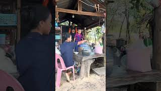 Download lagu เอาไว้ในหม้อให้แล้วนะ mp3