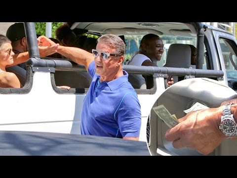 Sly Stallone Is Generous To Fans And Paparazzo, But Tips Valet Light At The Palm