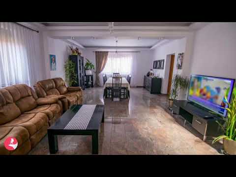 Pensiunea Casa cu Flori - Moisei, Maramureș