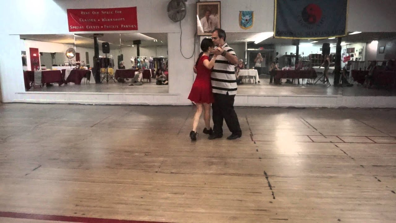 Di Sarli musicality class demo 9-6-2015 Daniela Pucci y Luis Bianchi