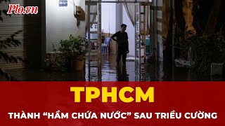 Binh Quoi – Thanh Da residential area is deeply flooded, people stay up all night to watch the wa...