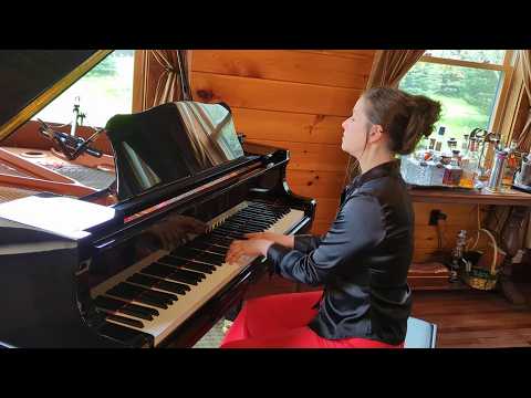 Harmonie Piano Performance Video