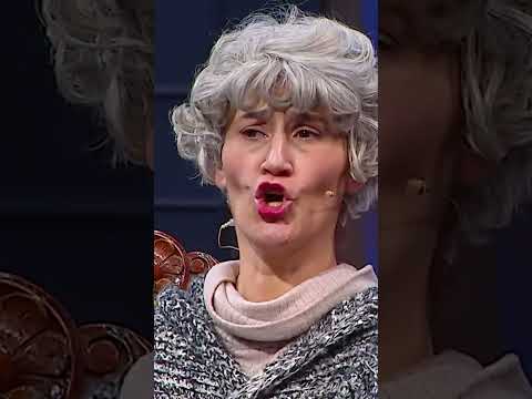 La Chofi tiene a la señora Julia entre ceja y ceja 👀😬 #DetrásDelMuro