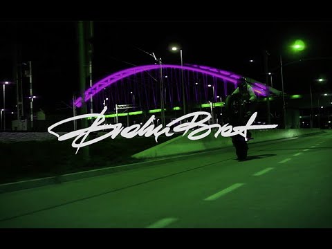 Brahu - Miasto nie zasypia (prod. Javeure)