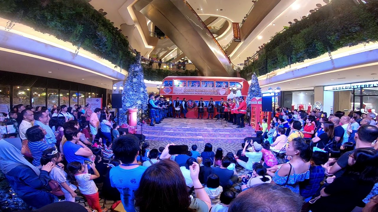 The Starling Mall XMas 2019