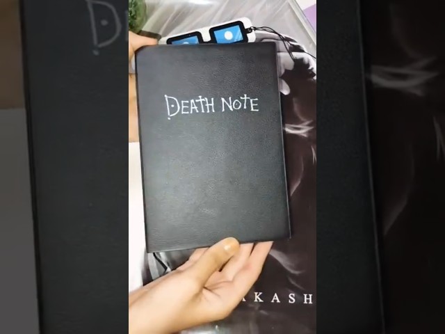 Vídeo relacionado con Cuaderno Death Note con bolígrafo, cuaderno de cosplay Death Note con tema de anime de moda, regalos para amantes de cosplay, se puede usar como diario y cuaderno