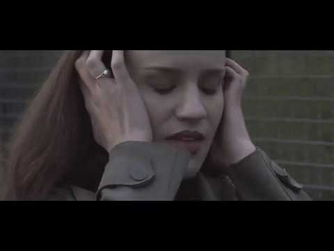 Francesca Miola - Amarsi Non Serve (Video Ufficiale) - Sanremo giovani 2019