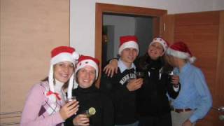 Weihnachtsmann vom Dach(boden)