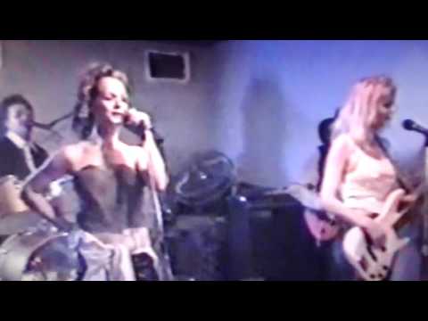 The Paxton's live from a closet. Love is a rose. Fragment 1