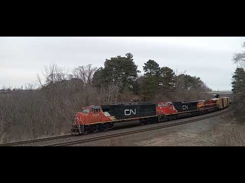 [KCS 4860 Trailing!!] CN M399 At Bayview Junction In Hamilton Ontario