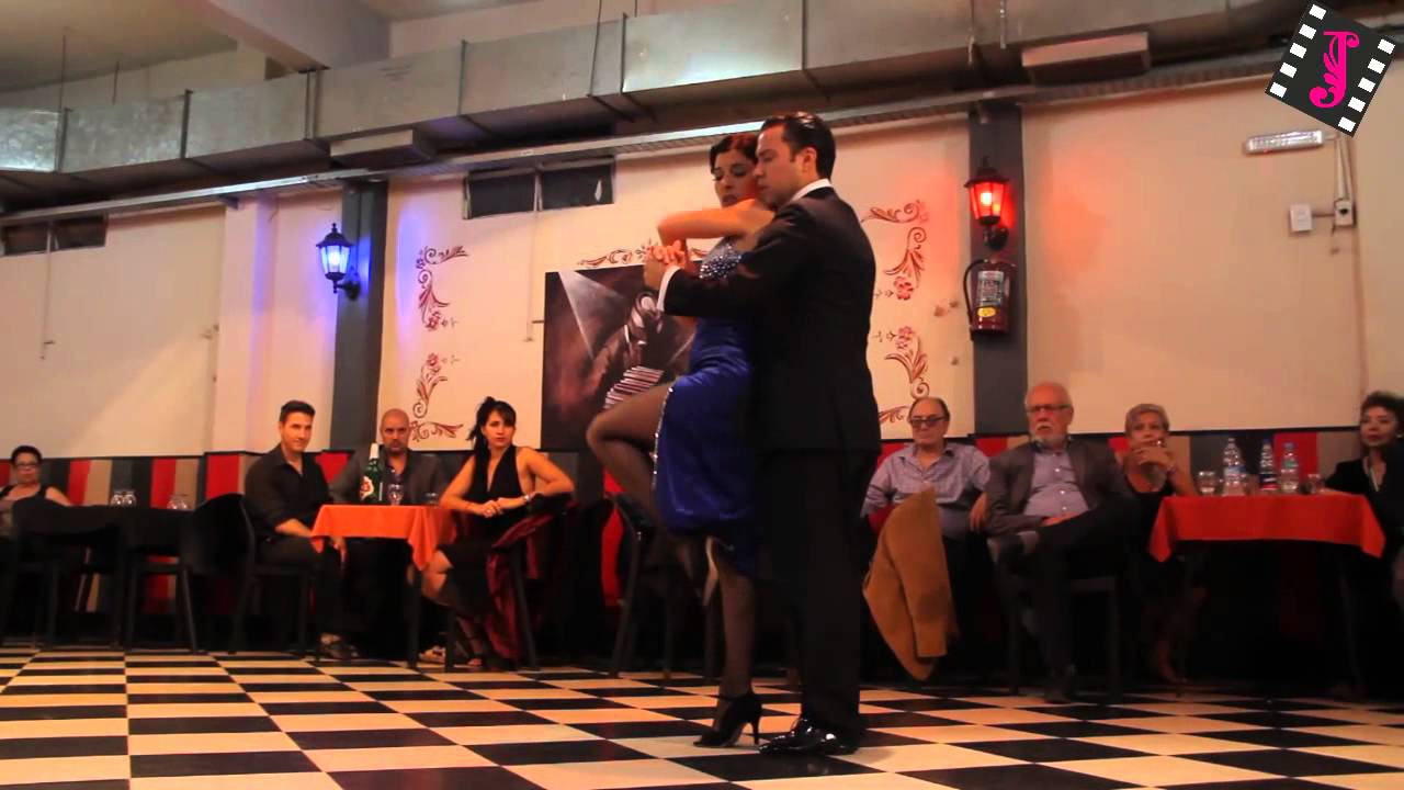 NOELIA COLETTI Y PABLO GIORGINI en el Sin Rumbo "Nochero Soy" (Pugliese)