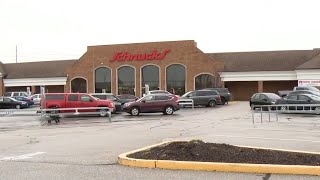 24-year-old man still at-large after shooting woman in Schnucks parking lot