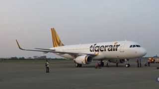 preview picture of video 'Smart Cat 5001 / TLS-AAN-DMK-TPE @ A320 / B-50001 / TigerAir Taiwan'