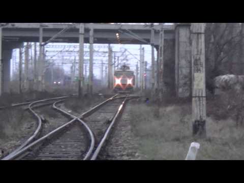 IR1832 Cluj Napoca - Iasi pleaca din Suceava cu mecanic baietas - 23.11.2014