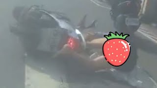 【車禍影片】汽車還是機車（2025.11.14 高雄市鳳山區光遠路