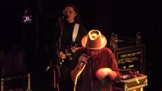 Mike Doughty - Light Will Keep Your Heart Beating in the Future (Troubadour, Hollywood CA 2/2/17)