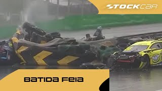 Download lagu Stock Car: acidente entre 3 carros na entrada dos boxes paralisa corrida em Interlagos mp3 Download lagu Stock Car: acidente entre 3 carros na entrada dos boxes paralisa corrida em Interlagos mp3