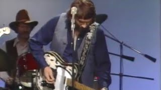 How to: Intro to Lonesome, On’ry And Mean by Waylon Jennings