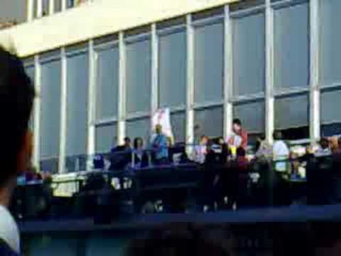 Billy Bragg Big Busk - Foundations (Kate Nash)