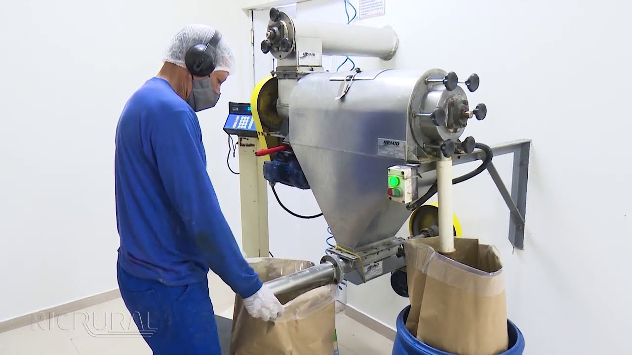 Pato Bragado tem indústria de produção de fitoterápicos