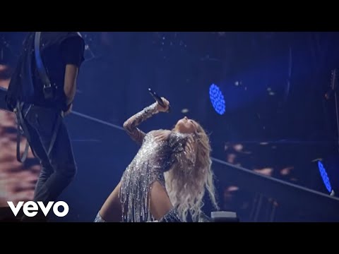Videoclip de Vestida De Azucar (En Vivo Desde Arena Ciudad De México) — Gloria Trevi