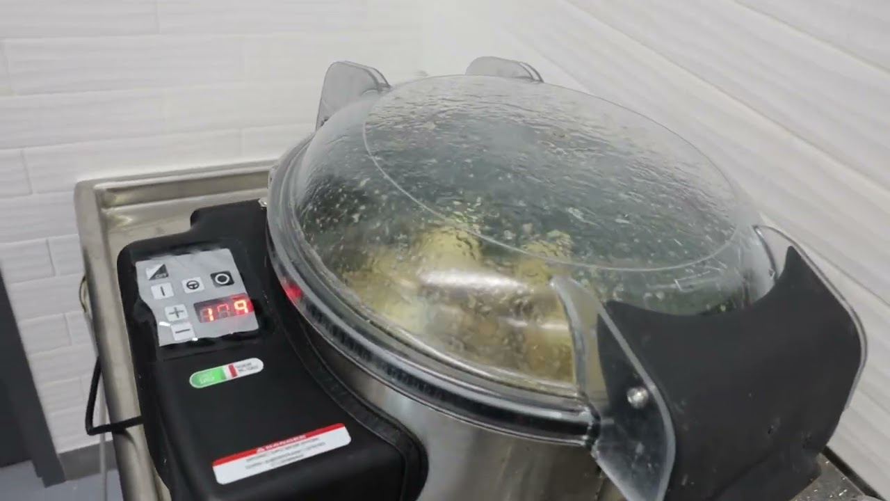 Video thumbnail for Trento 40 lbs. Potato Peeler with Microswitch and Floor Water Discharge – 115V, 1.2HP