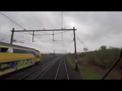 A train driver's view: Amsterdam CS - Hoorn, DDZ, 29-Nov-2015.