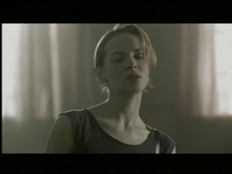 Gemma Hayes - Hanging Around