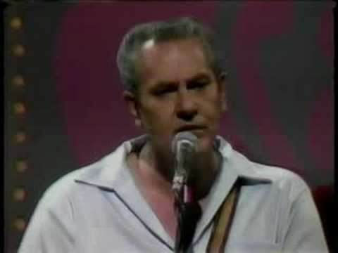 Seldom Scene - Travelin' On and On