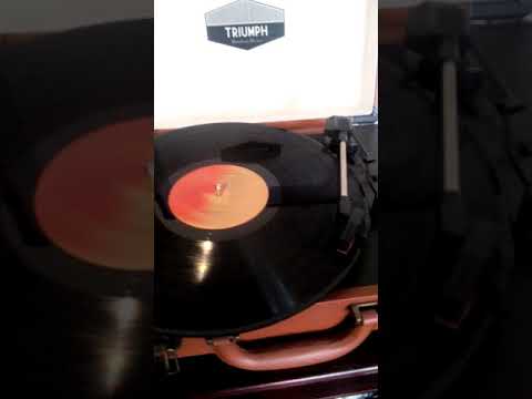 VIENTO EN POPA- QUINTETO PIRINCHO- Dirige : Francisco Canaro