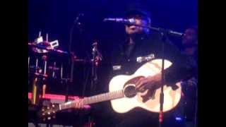 Bobby Womack feat. Damon Albarn - Deep River (Live @ The Forum, London, 27.11.12)