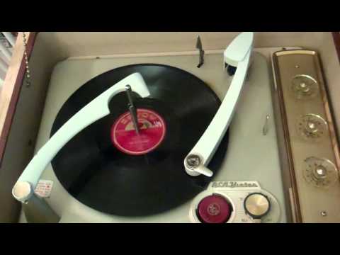 1957 RCA VICTOR PORTABLE ORTHOPHONIC HI-FI -- MODEL SHF-9 -- BAD BOY -- THE JIVE BOMBERS