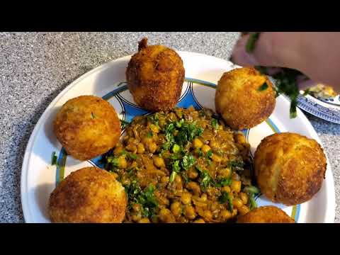 Delicious Mediterranean Chiken & Potatoes Balls