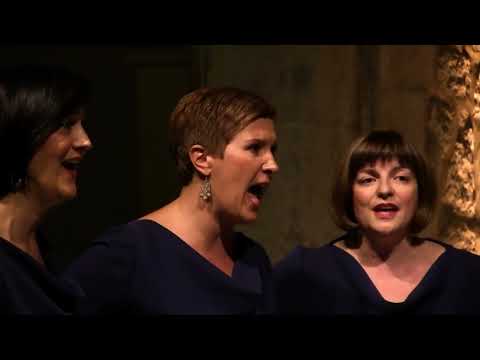 Ženska klapa Amfora   Kroz planine, brda i gore