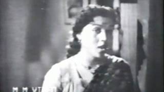 Ghadi ghadi dil bhar aaye - Bare Bhaiyya - YouTube
