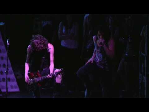 2010.07.18 Asking Alexandria - Not The American Average (Live in Milwaukee, WI)